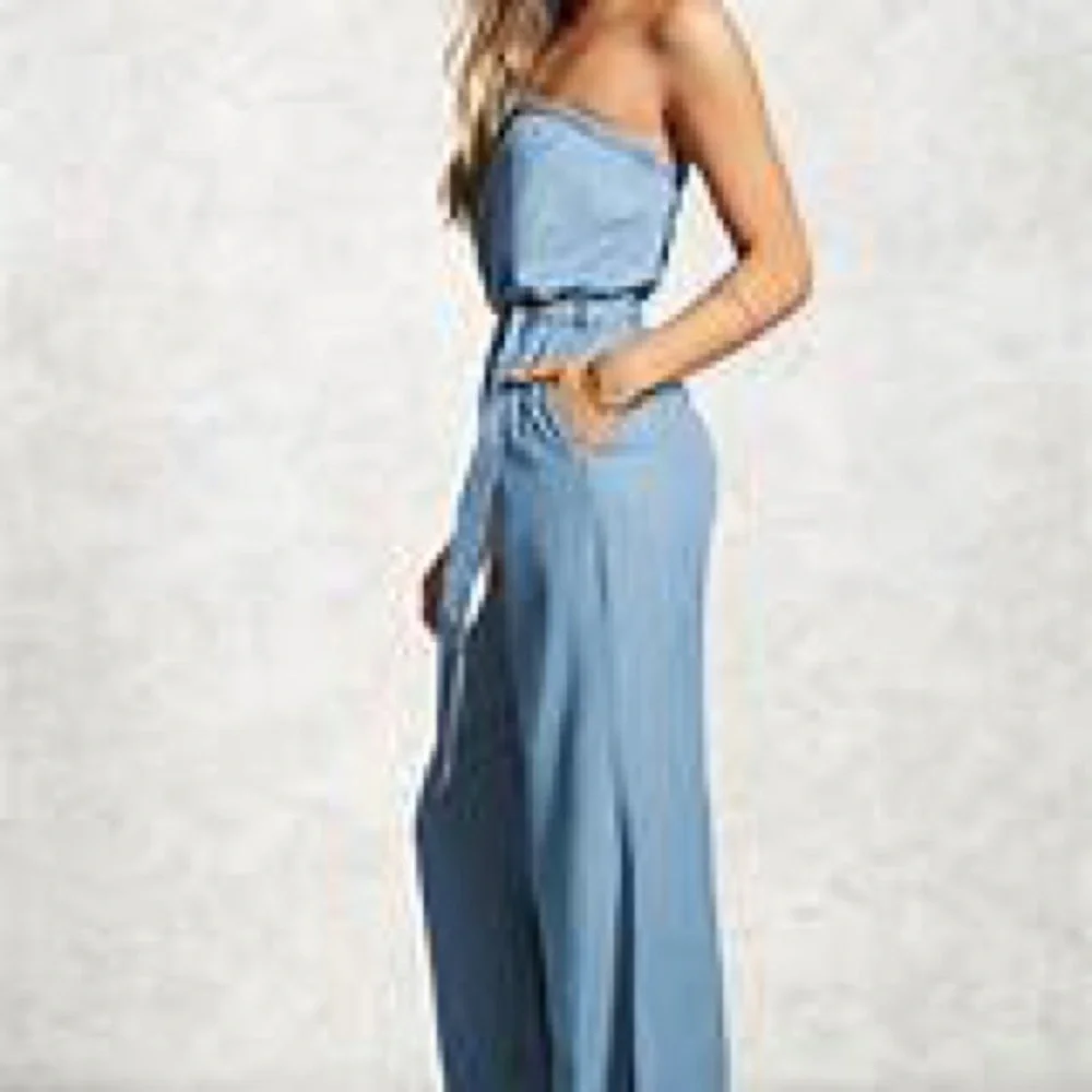Strapless chambray jumpsuit - Picture 3 of 8